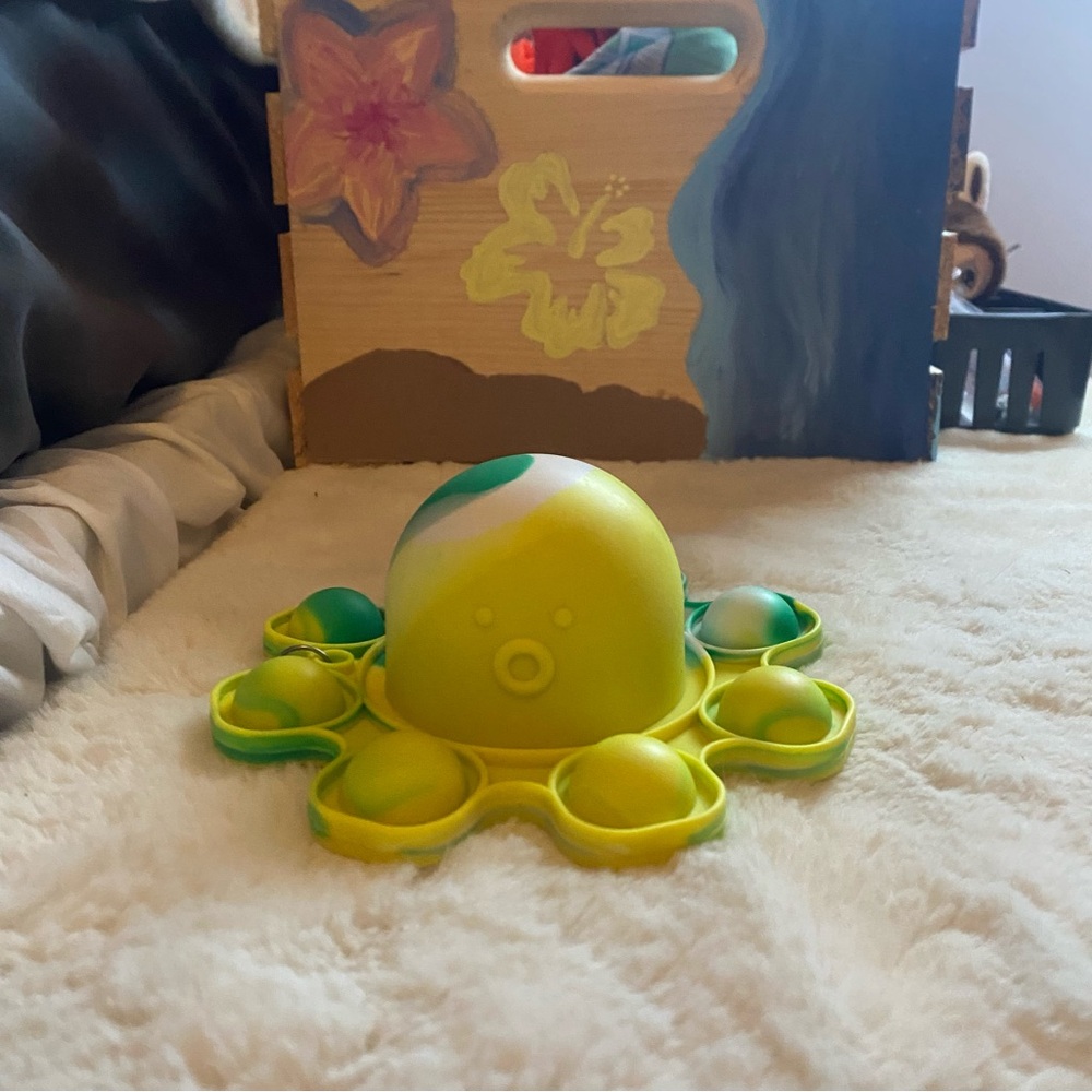 Yellow and Green Octopus Pop Toy